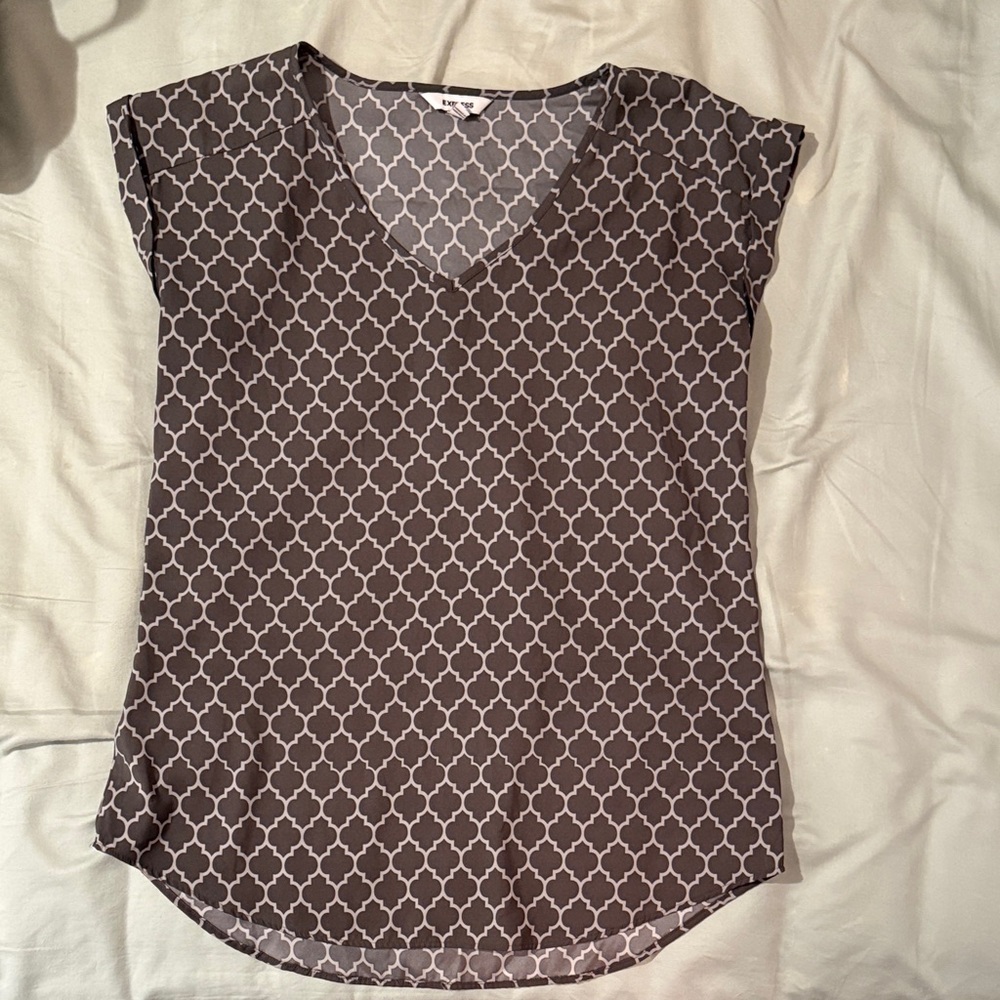 Express Gray Patterned Women's Blouse - image 1